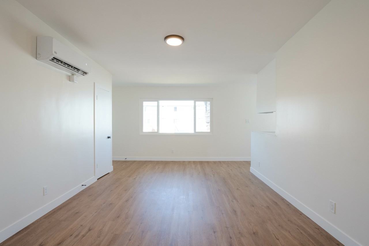 825 W 167th St #10 - Photo 5 of 17