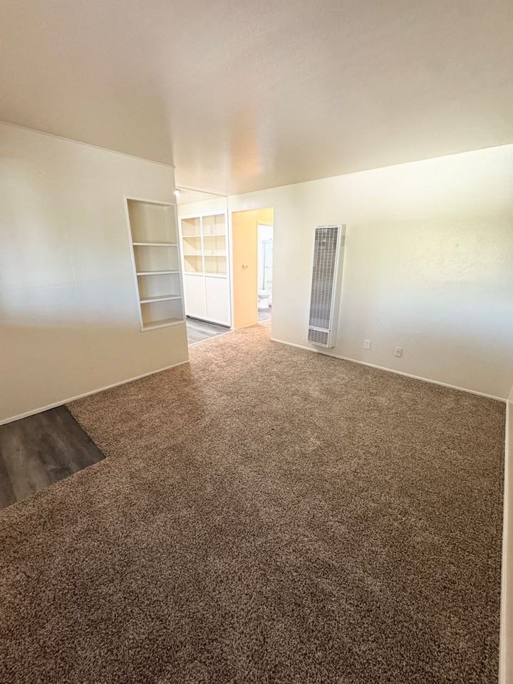 3652 Gayle Way - Photo 4 of 14