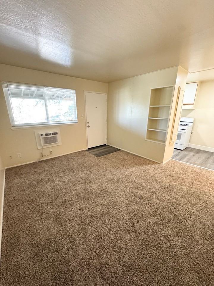 3652 Gayle Way - Photo 3 of 14
