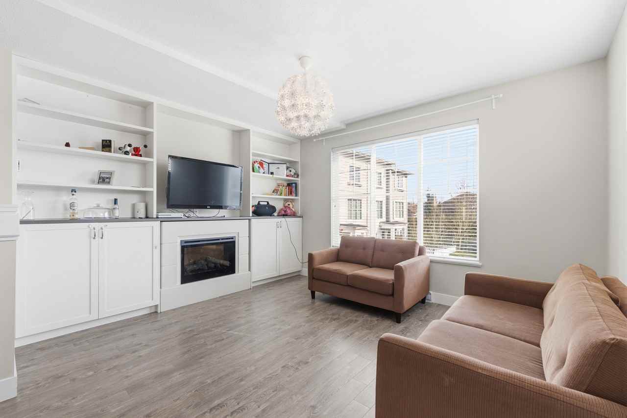 16228 16 Avenue #13 - Photo 5 of 23