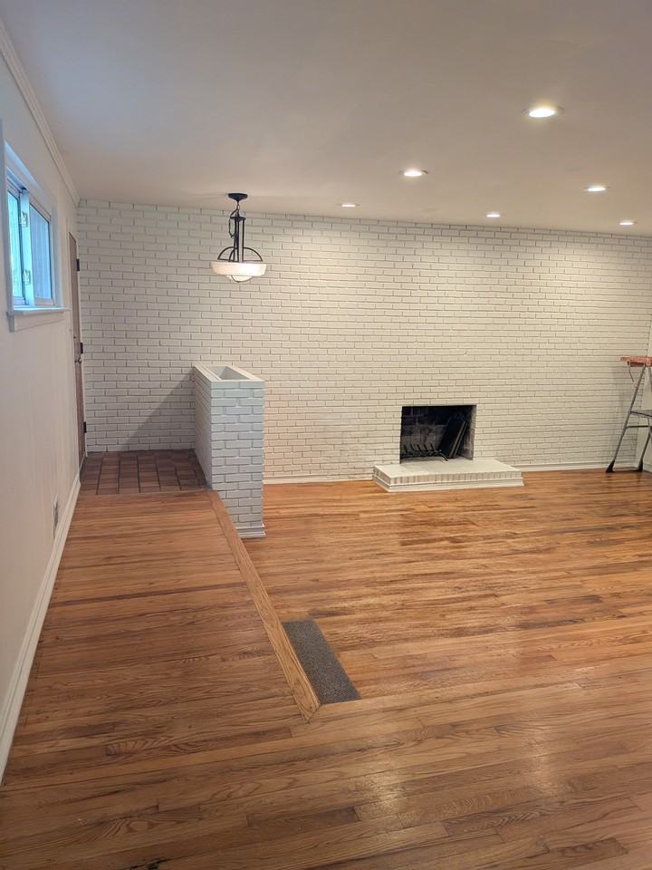 578 Oakland Dr Se #NA - Photo 2 of 29