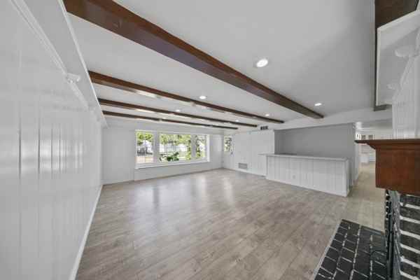 21801 Chatsworth St #NA - Photo 3 of 21