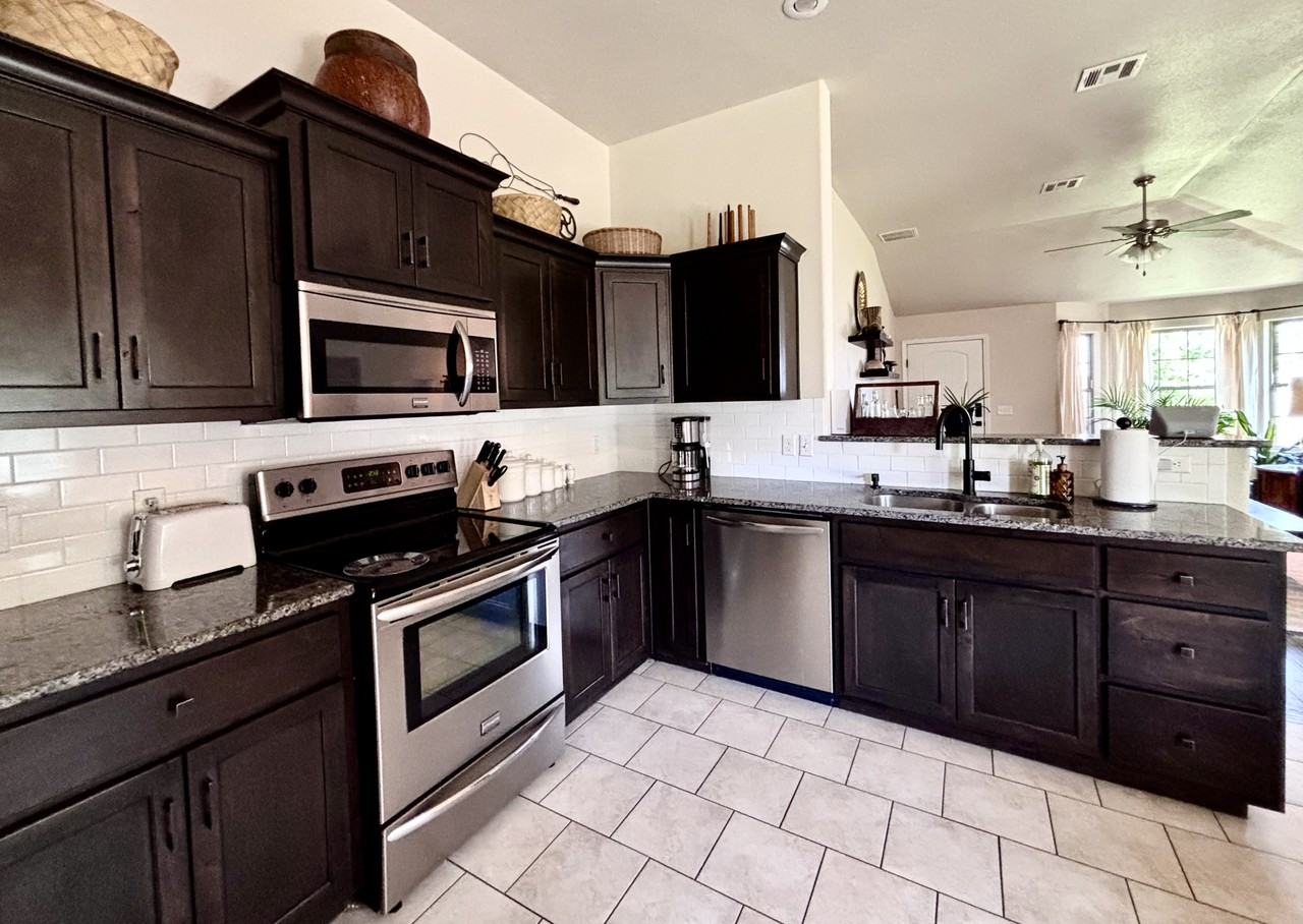 2610 S Jackson Ave #NA - Photo 5 of 32