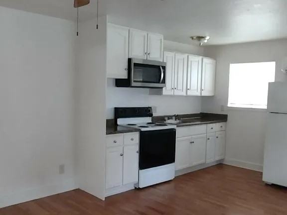 430 Harding Ave #NA - Photo 4 of 6