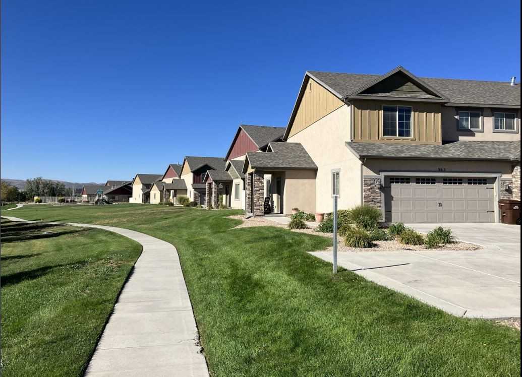 363 E Seagull Ln #363 - Photo 4 of 39