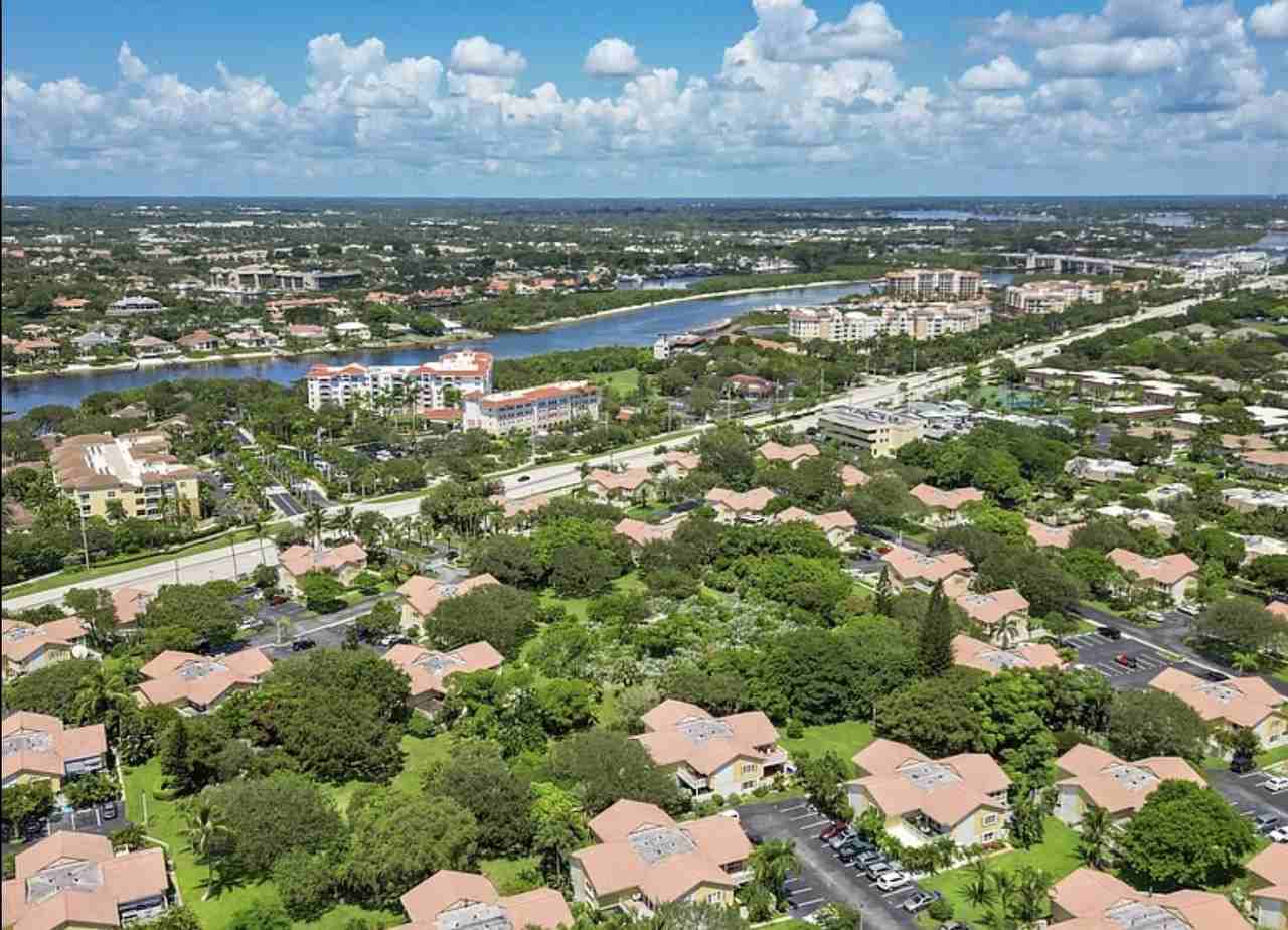 214 Seabreeze Cir - Photo 6 of 19