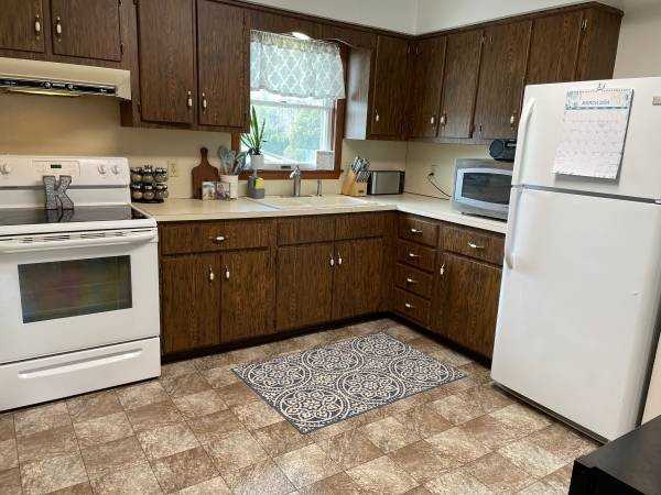 200 Kennedy Dr #3 - Photo 2 of 24