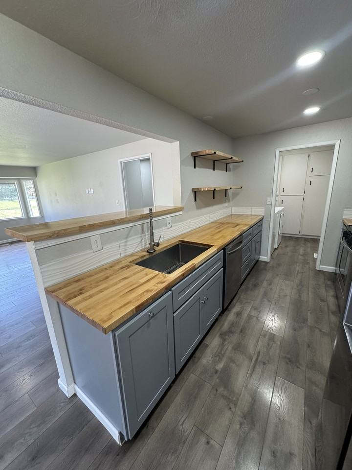 703 Military Rd E #NA - Photo 7 of 20