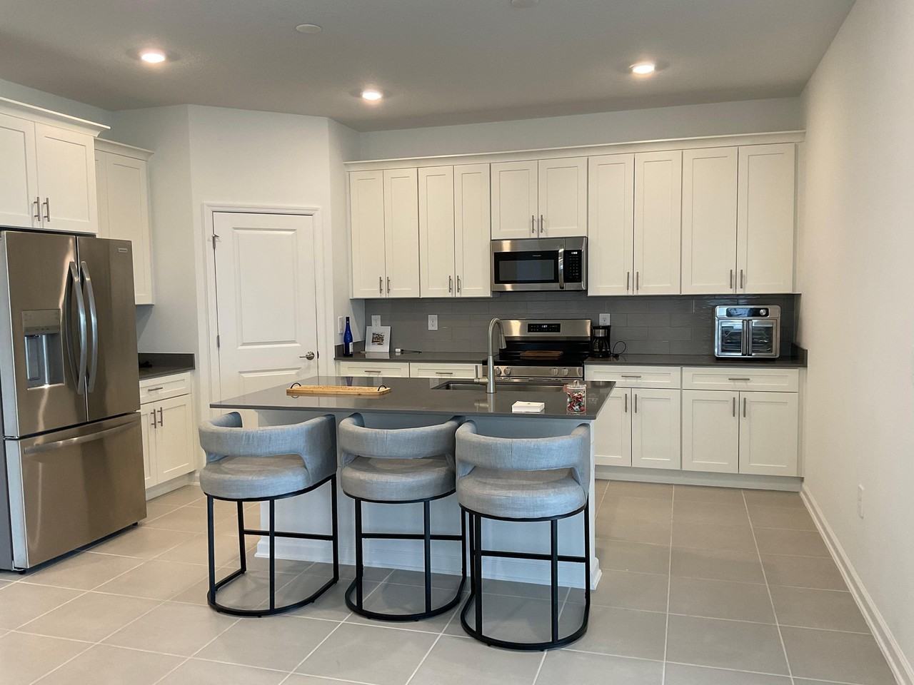 4287 Curacao Pl #NA - Photo 4 of 30