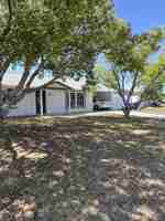 featured image of 704 Torrey Pines Ave #NA