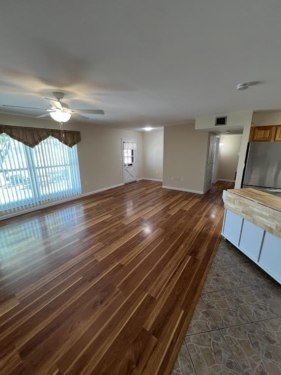 704 Torrey Pines Ave #NA - Photo 2 of 16