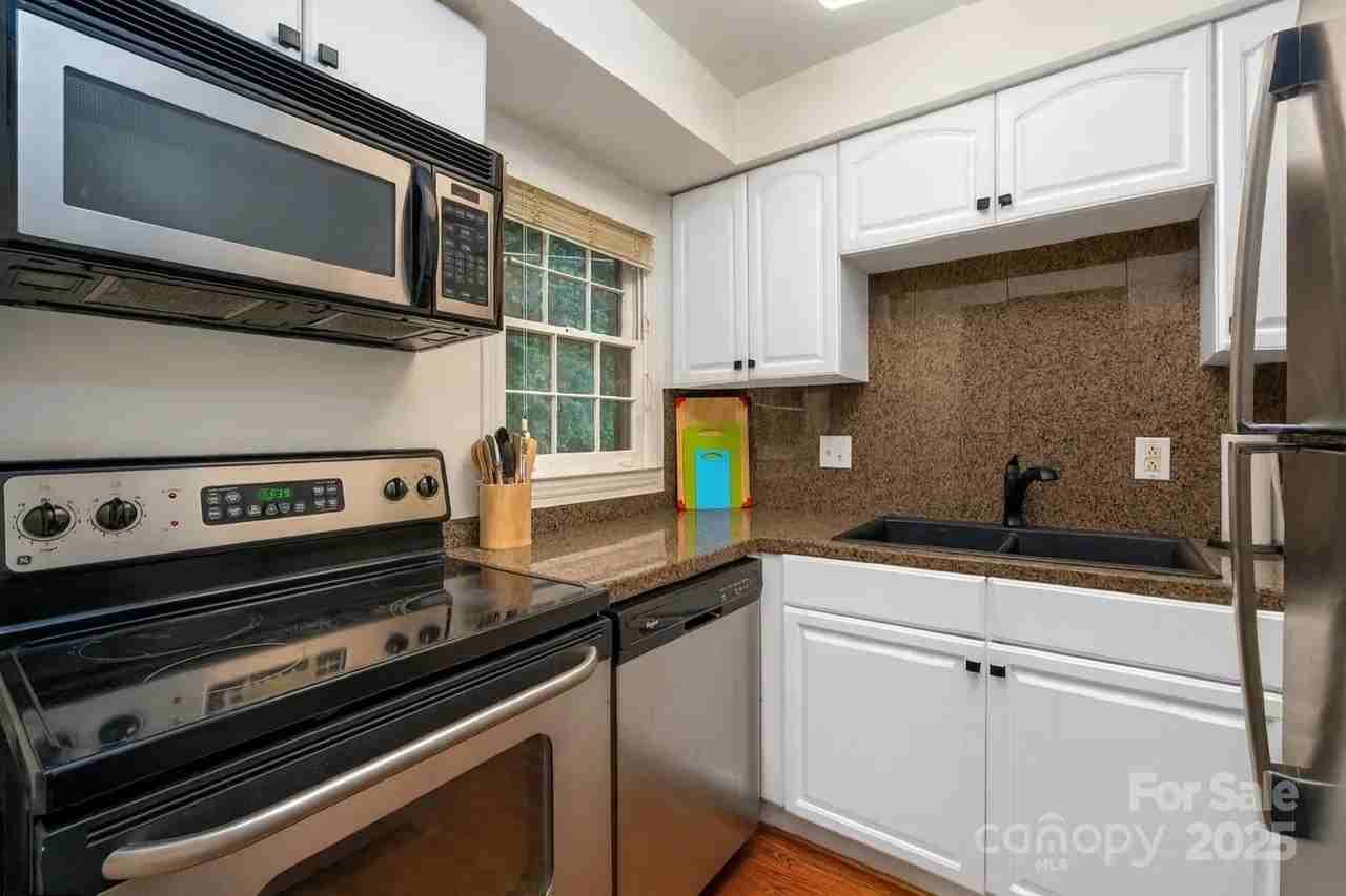 4319 Walker Rd #H - Photo 6 of 14