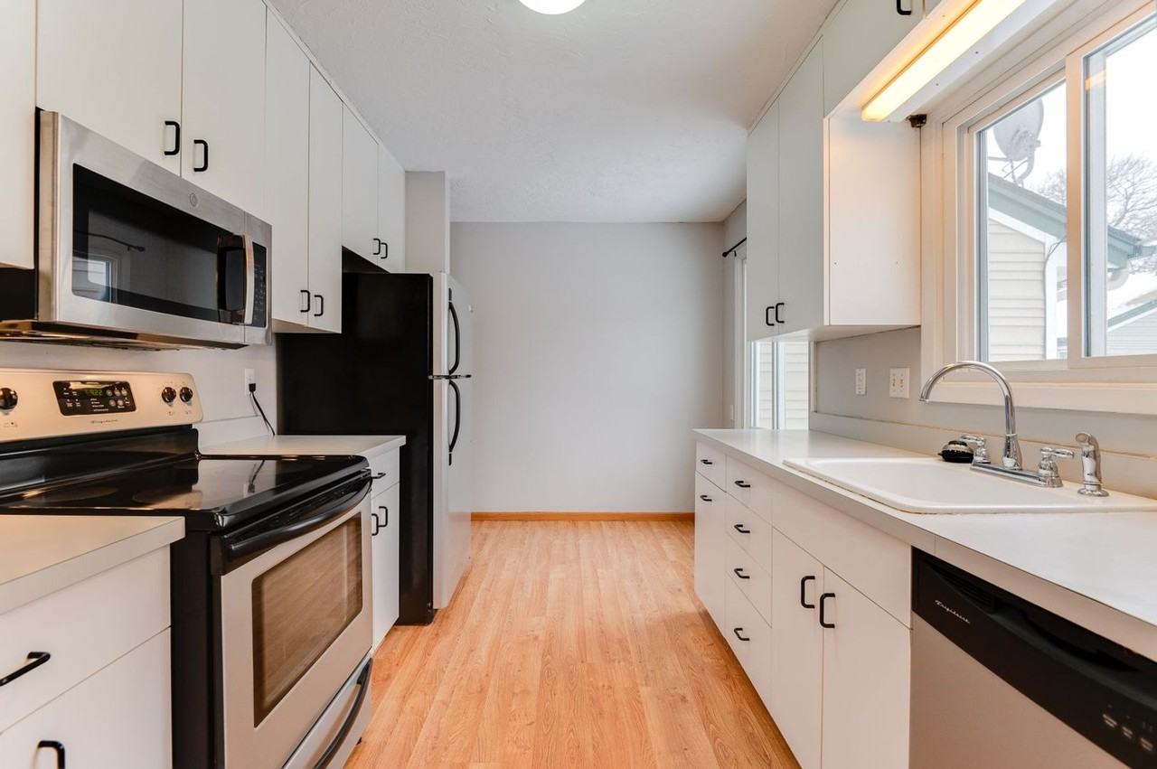 2712 Terraceview Ct - Photo 6 of 13