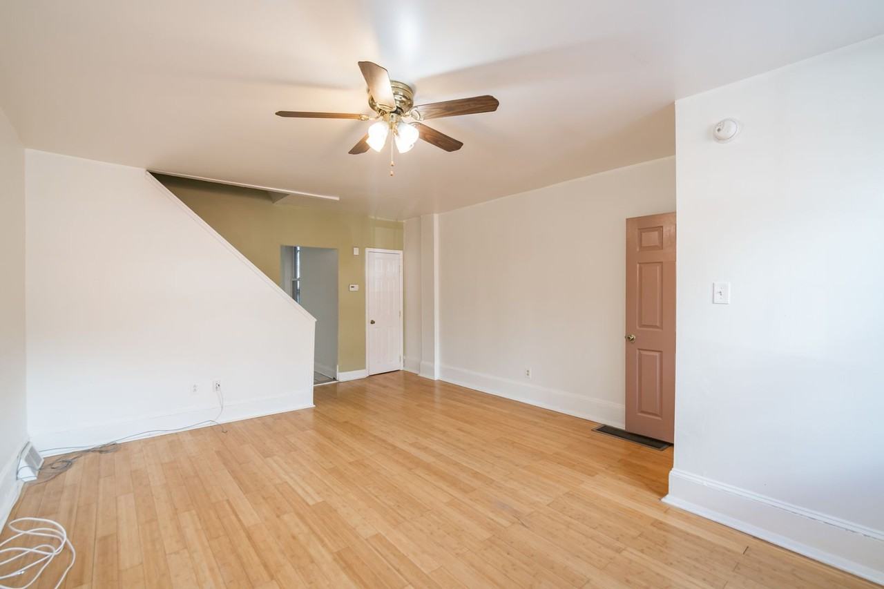 622 S 12th St - Photo 4 of 30