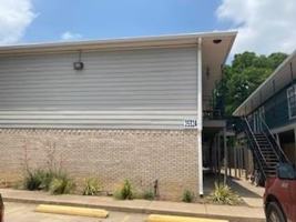 featured image of 2532 Charlotte St