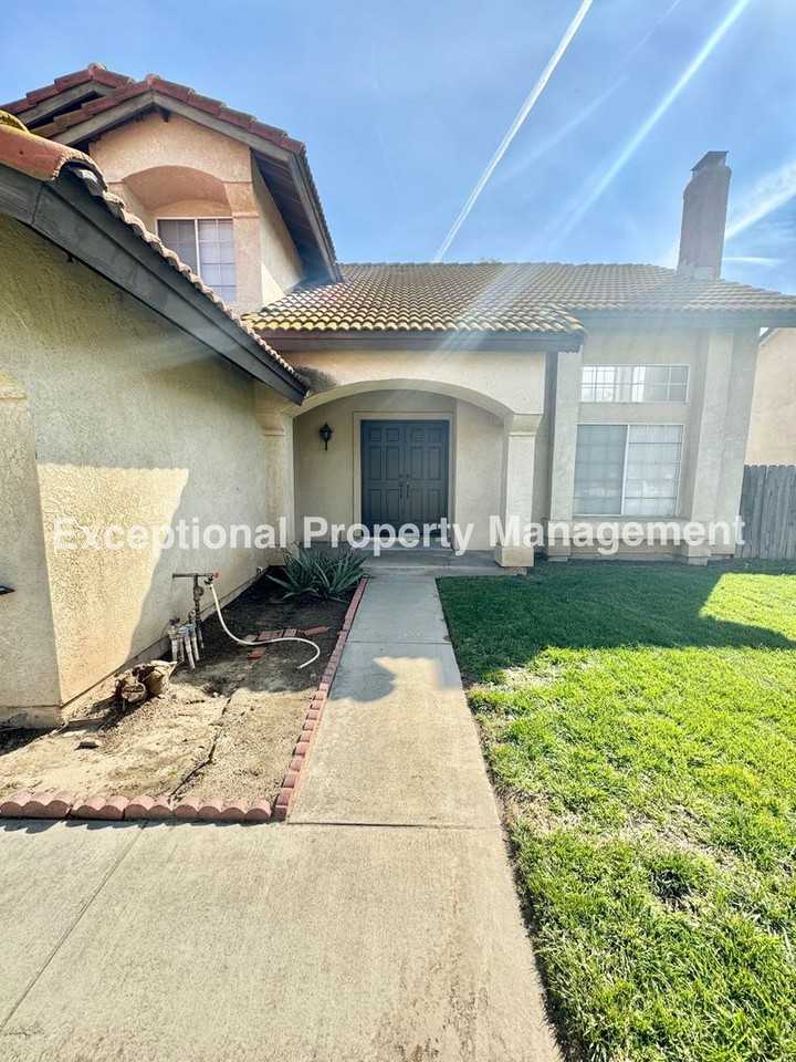 3928 Yuba River Dr - Photo 2 of 21