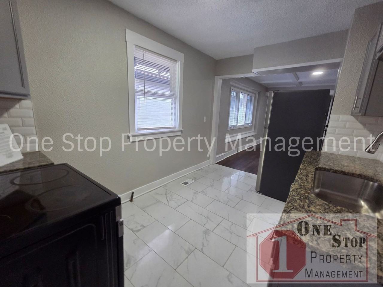 4224 Agnes Ave - Photo 4 of 26