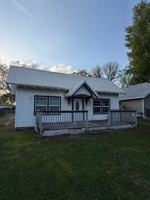 featured image of 214 S Rowe St