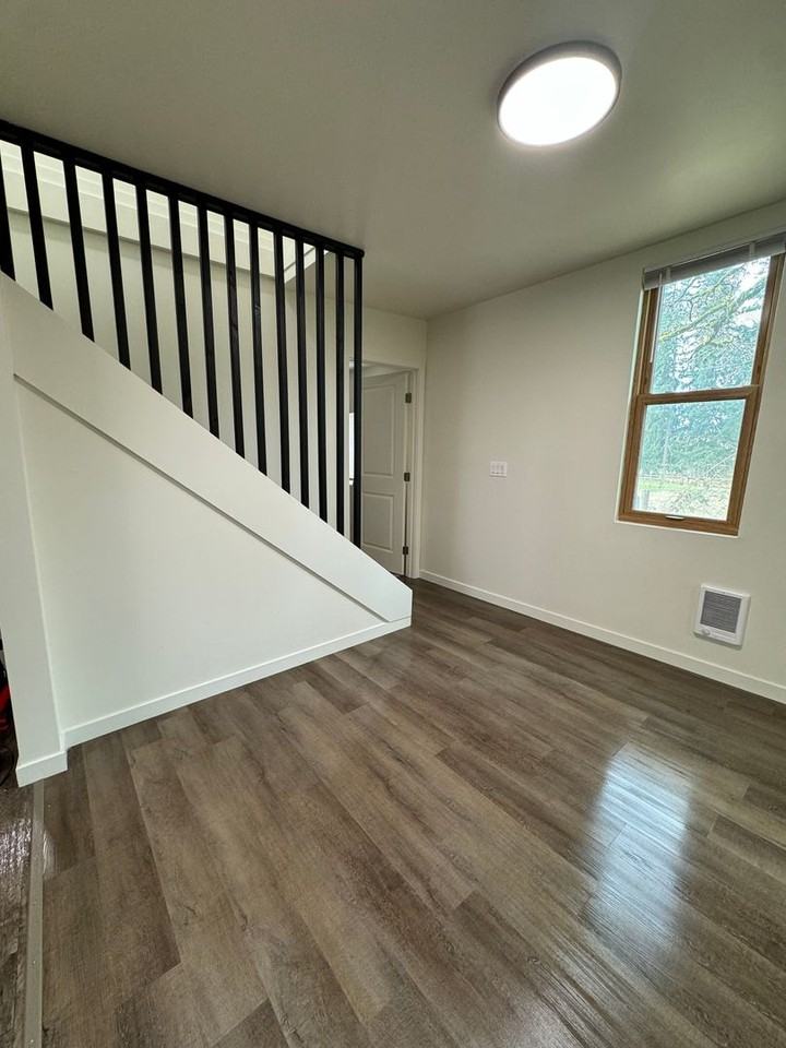 16025 Se Lake Holm Rd - Photo 4 of 27