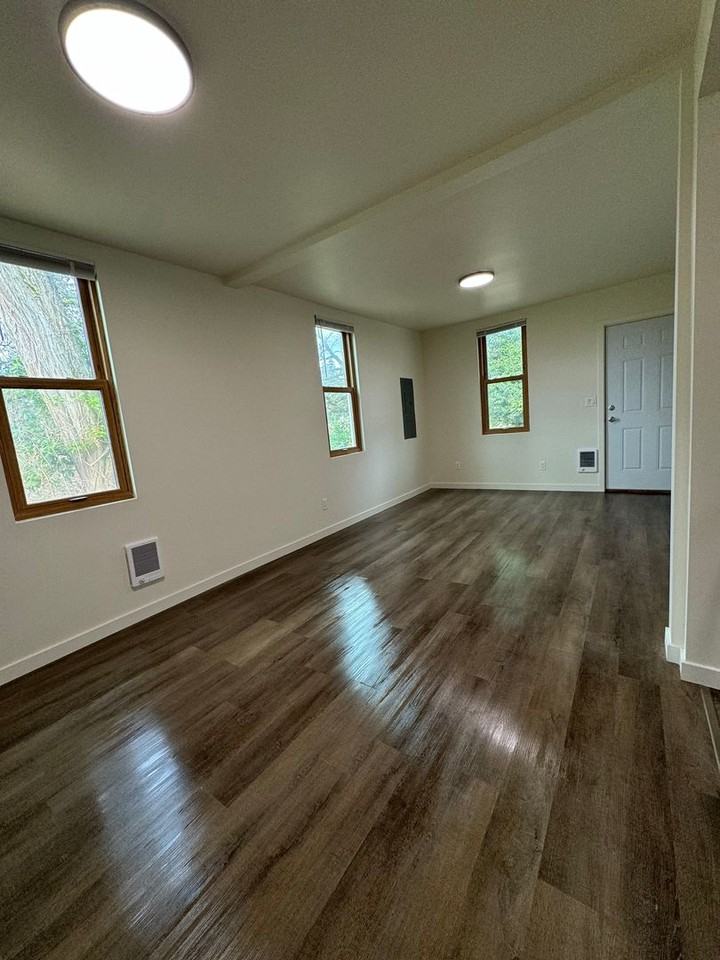 16025 Se Lake Holm Rd - Photo 6 of 27