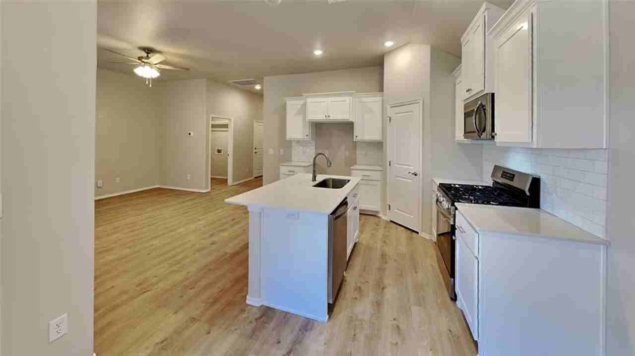 12717 Cortana Ter - Photo 6 of 18