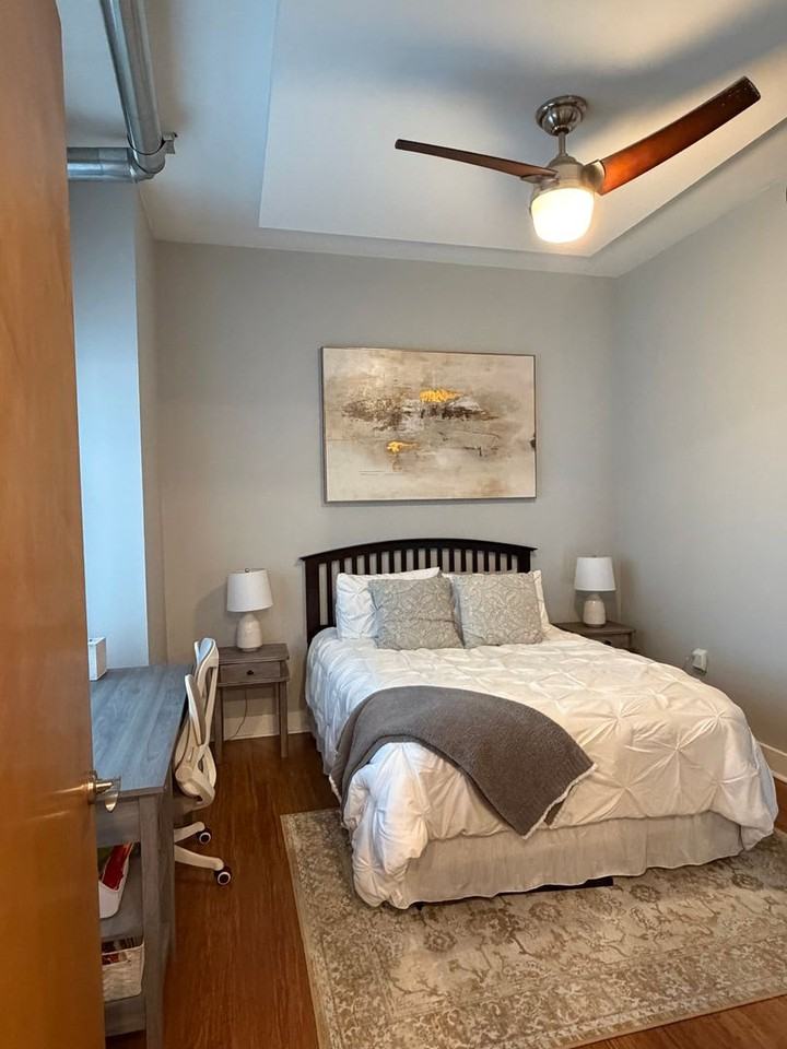 150 Bee St - Photo 7 of 27