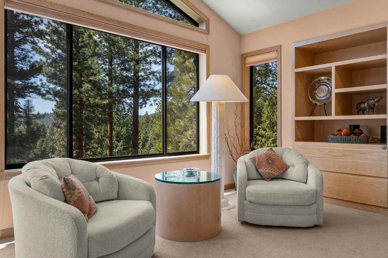 637 Lariat Cir #3 - Photo 3 of 29