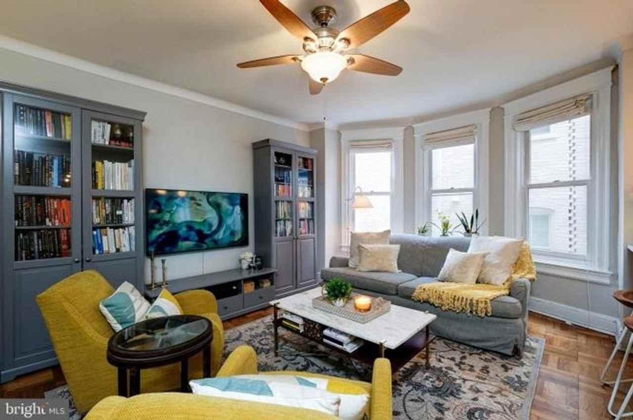 1869 Mintwood Pl Nw - Photo 4 of 11