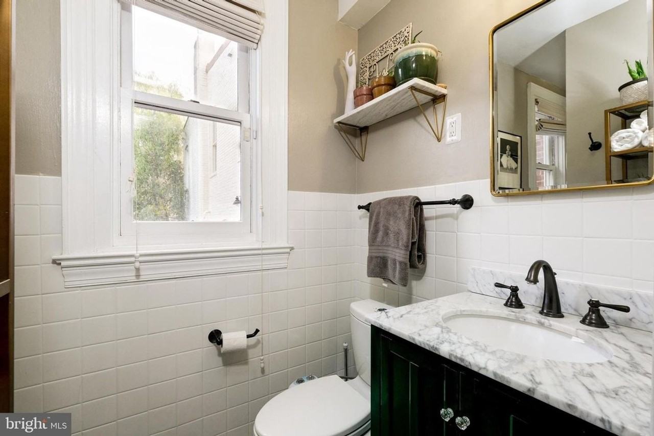 1869 Mintwood Pl Nw - Photo 7 of 11