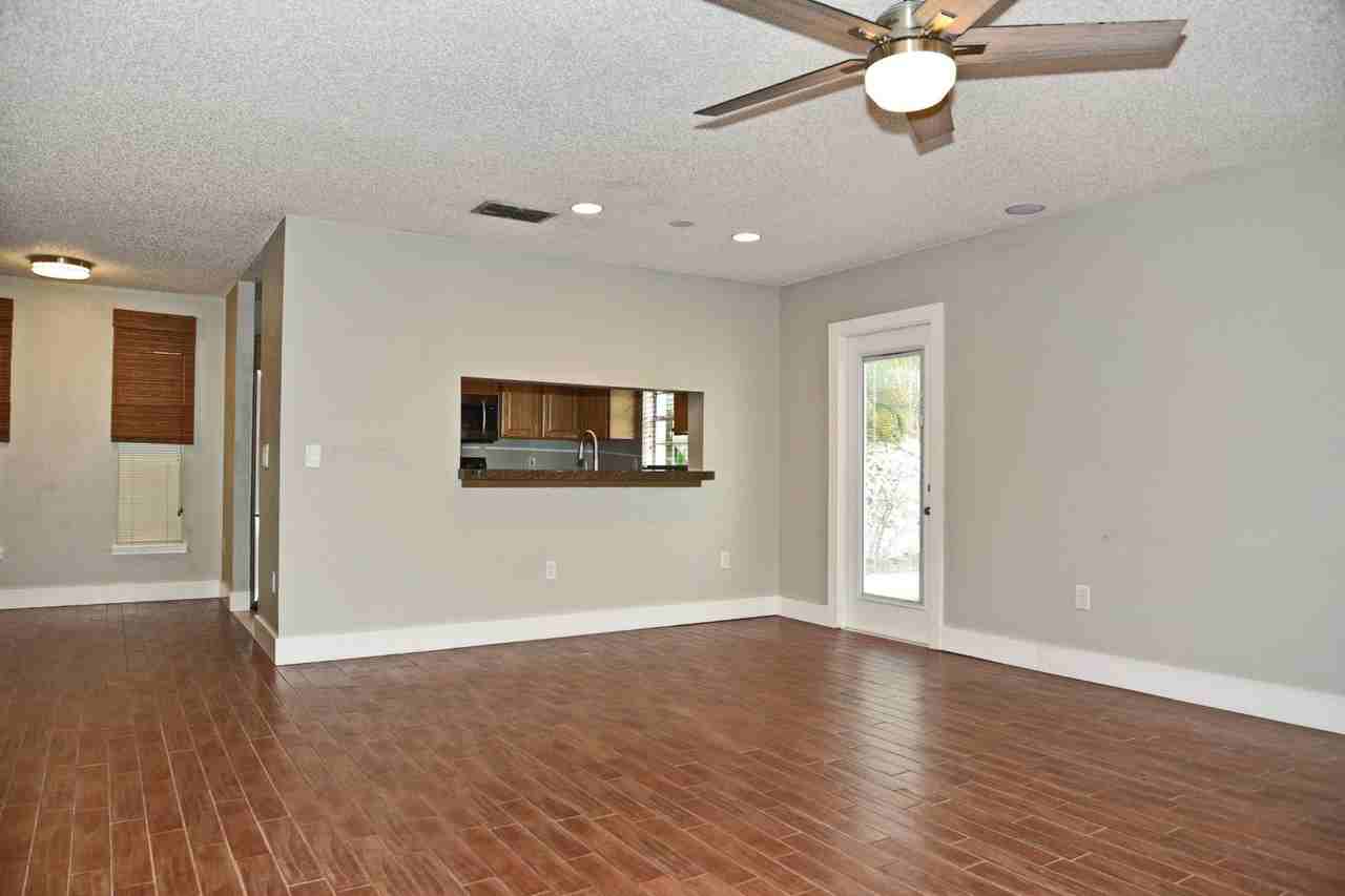 1400 Park Lake St - Photo 7 of 40