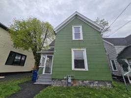 featured image of 121 W End Dr #1