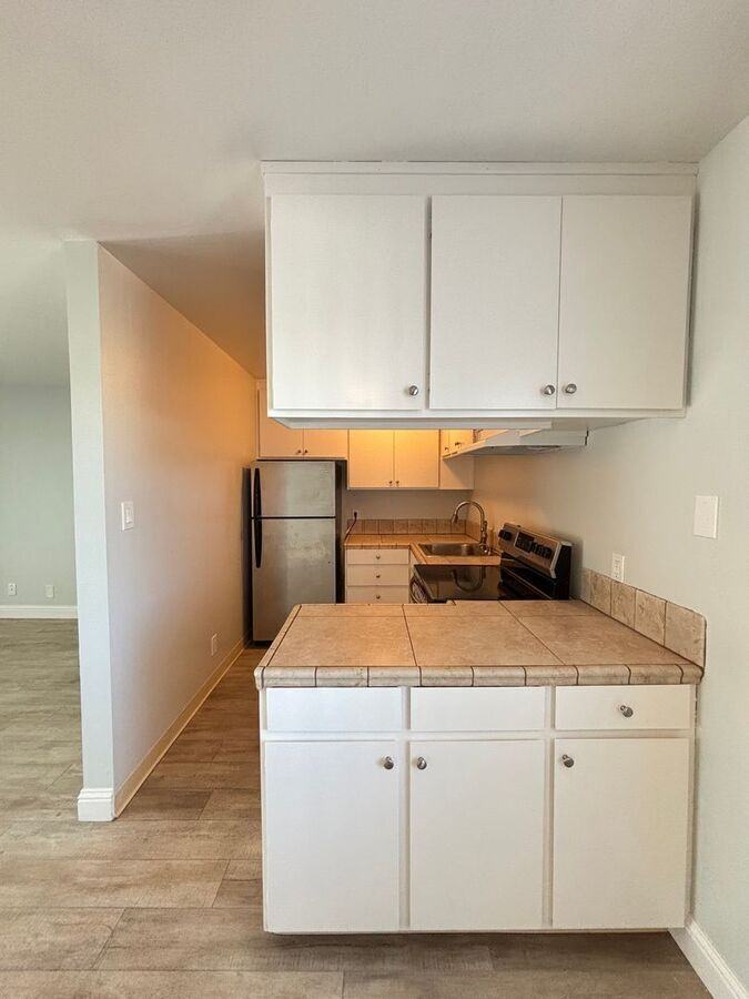 2019 Shoreline Dr #220 - Photo 5 of 23