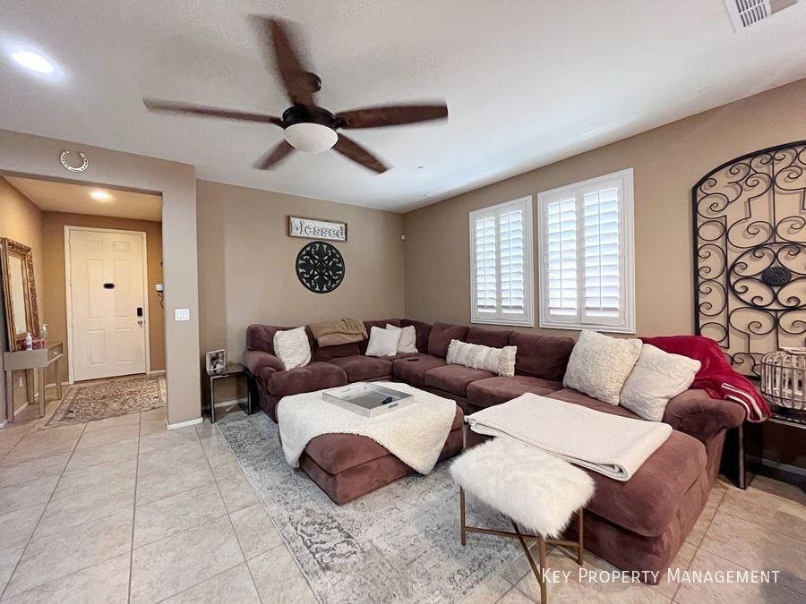 2353 Corte Pescado St - Photo 6 of 45