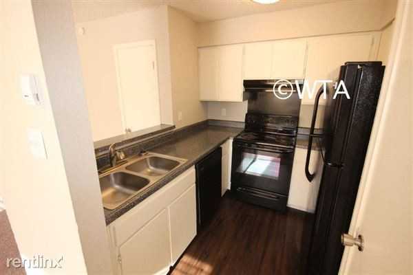 Callaghan Rd & Fredericksburg Rd AD 18449 - Photo 2 of 8