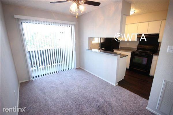 Callaghan Rd & Fredericksburg Rd AD 18449 - Photo 3 of 8