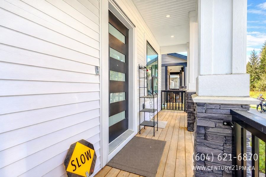 4482 Stephen Leacock Dr - Photo 3 of 29