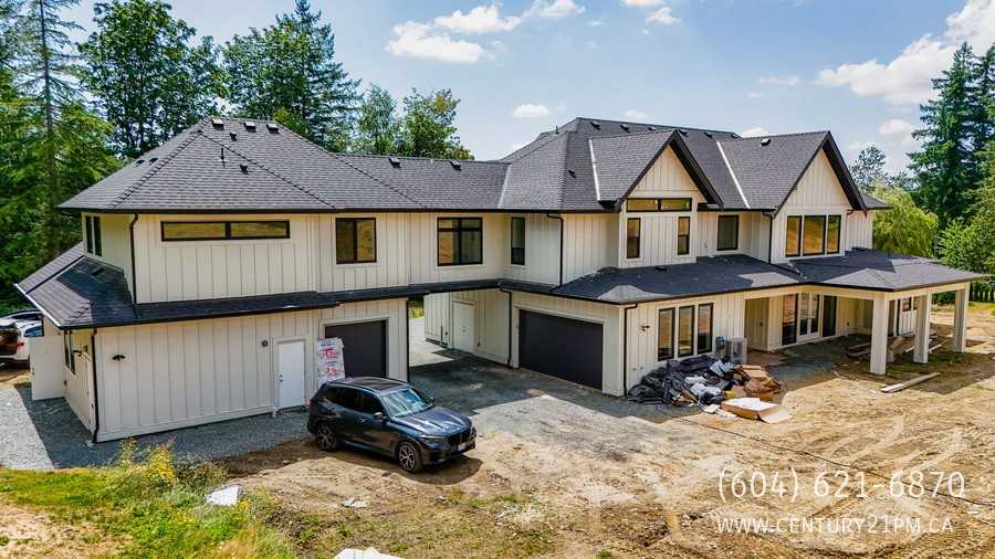 34165 Hartman Ave Uppr - Photo 3 of 19