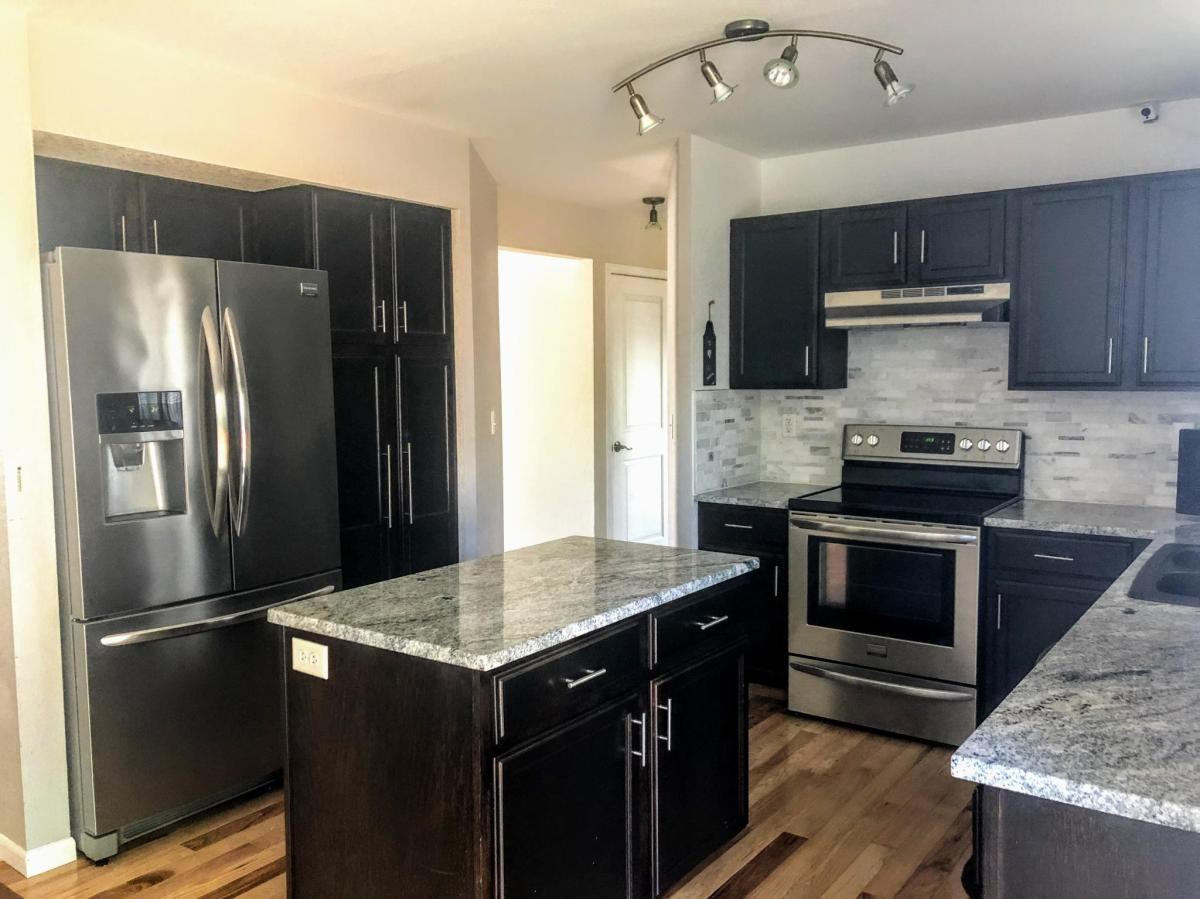 3183 Williamsburg St #NA - Photo 5 of 32