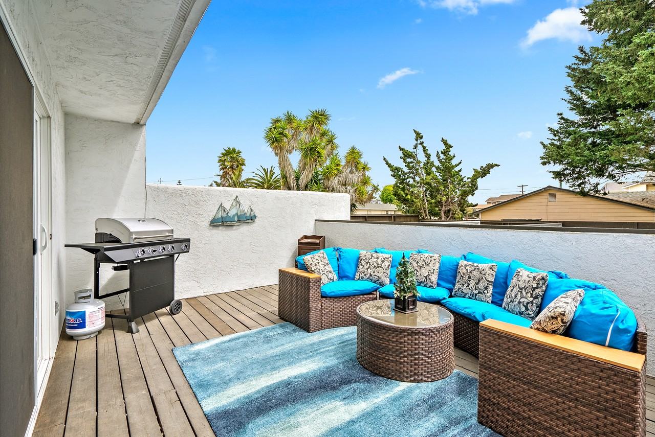 596 Saratoga Ave #A - Photo 7 of 13