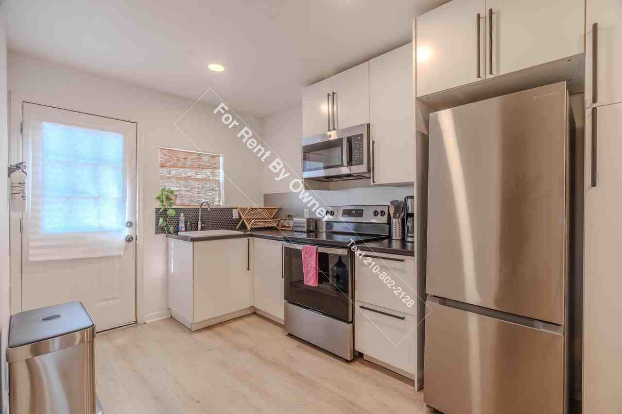 807 Dreiss St #NA - Photo 5 of 29