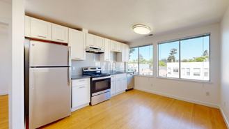 1085 S Van Ness Ave #304 - Photo 1 of 1