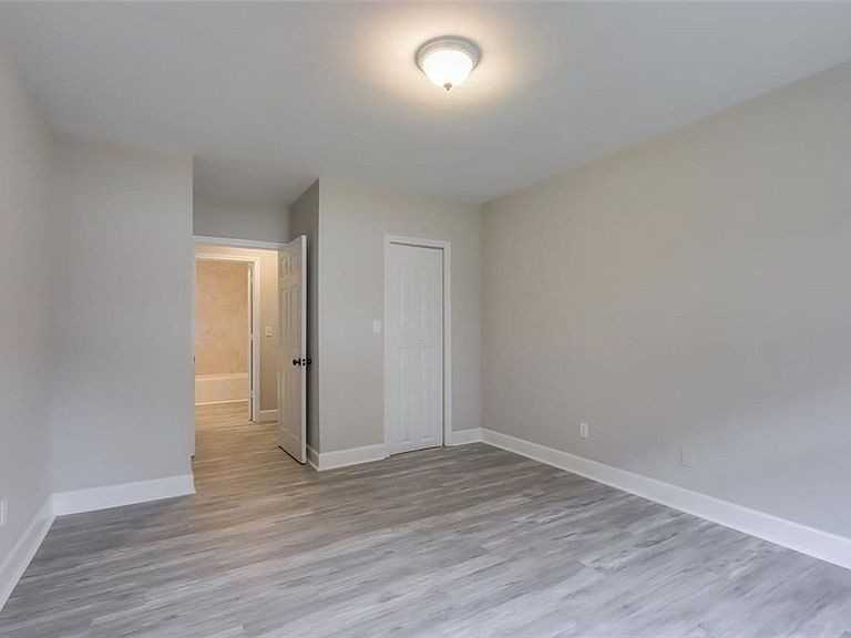 4056 Dallas Acworth Hwy Nw #1 - Photo 6 of 20