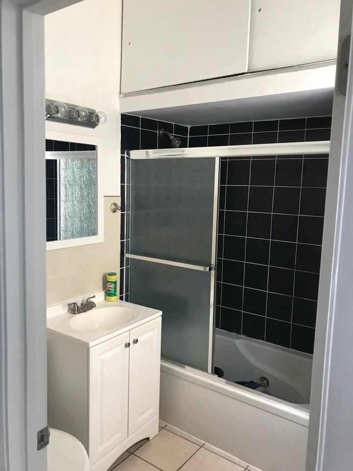 3343 N Troy St #3rdFL - Photo 3 of 8