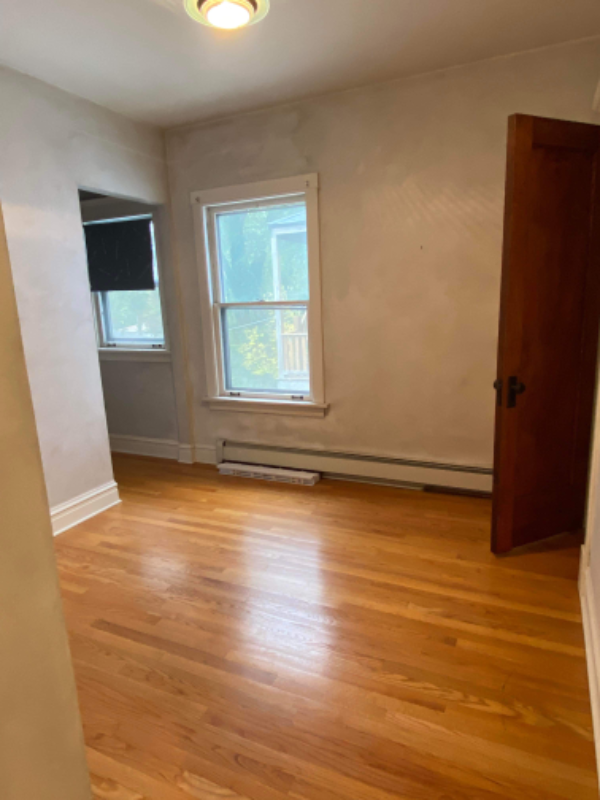 607 N Humphrey Ave #2 - Photo 4 of 17