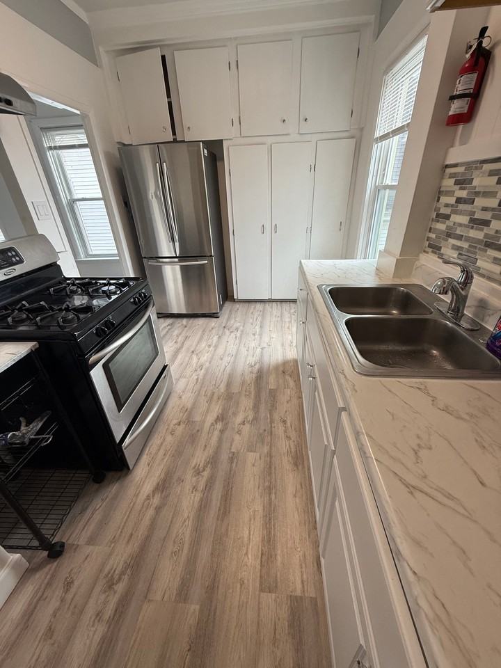 191 West Ave #2 - Photo 3 of 19
