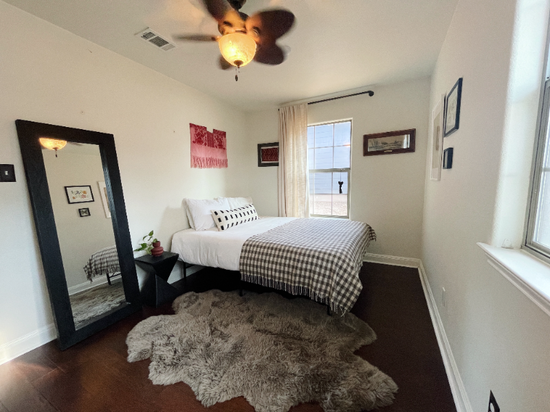7018 Crosswood Dr - Photo 4 of 18