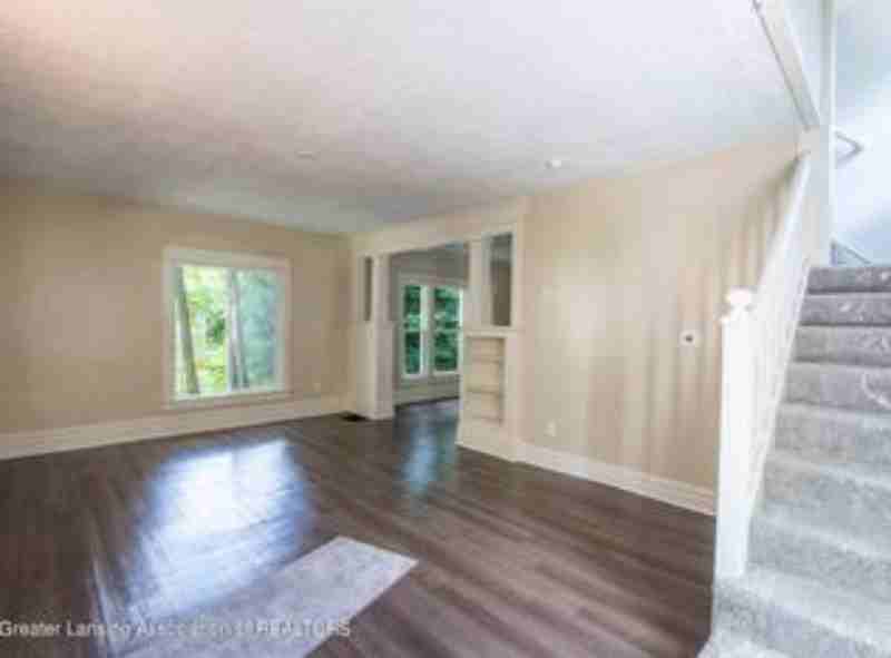 1713 Todd Ave - Photo 5 of 12