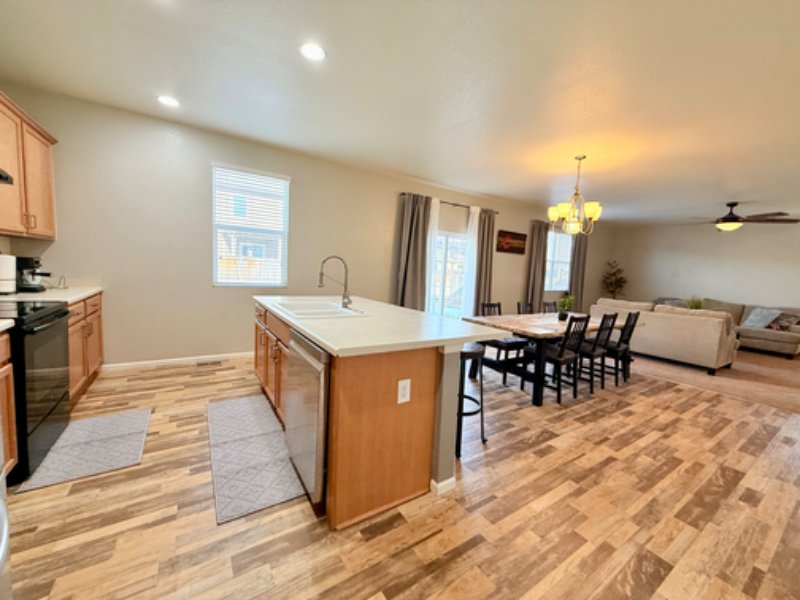 3634 Daylily St - Photo 3 of 21