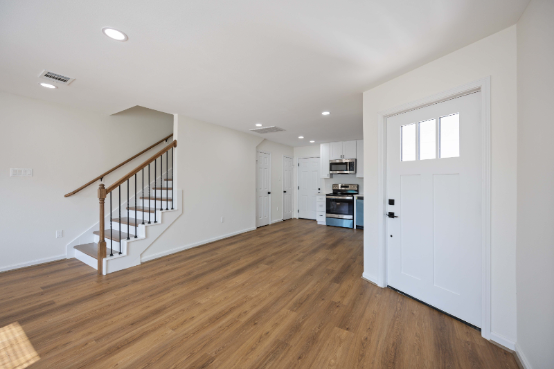 9913 Porto Rico Rd - Photo 5 of 14