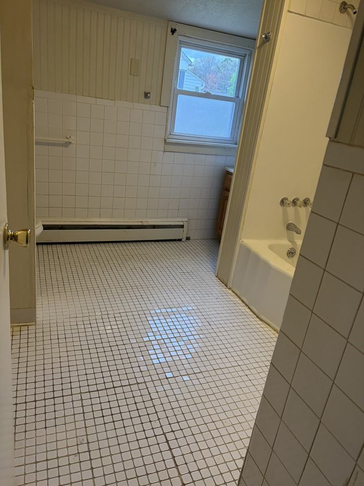 33 Center St #33 - Photo 5 of 12